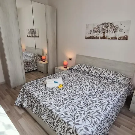 아파트 Casa Nicole Trilocale 포르투 아주로